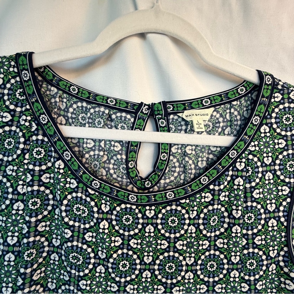 Max Studio Green And White Patterned Mini Dress - image 7